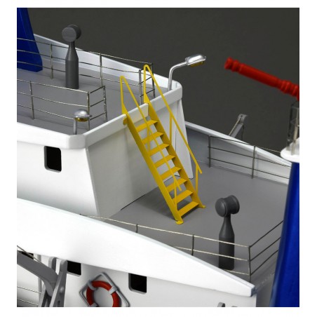 Sleepboot Atlantic 1:50. Model van een bestuurbare boot in hout en ABS (geschikt voor R/C) 20