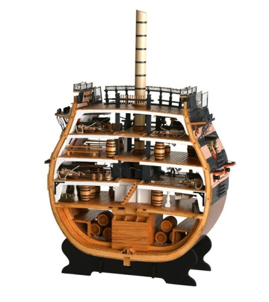 Sekcja HMS Victory 1:72. Drewniany model statku