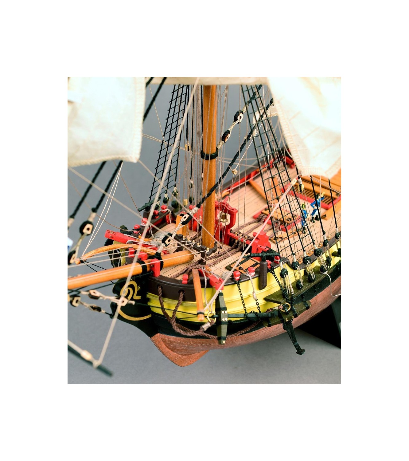 Wooden Model Ship Kit: English Armed Brig HMS Supply at 1:50