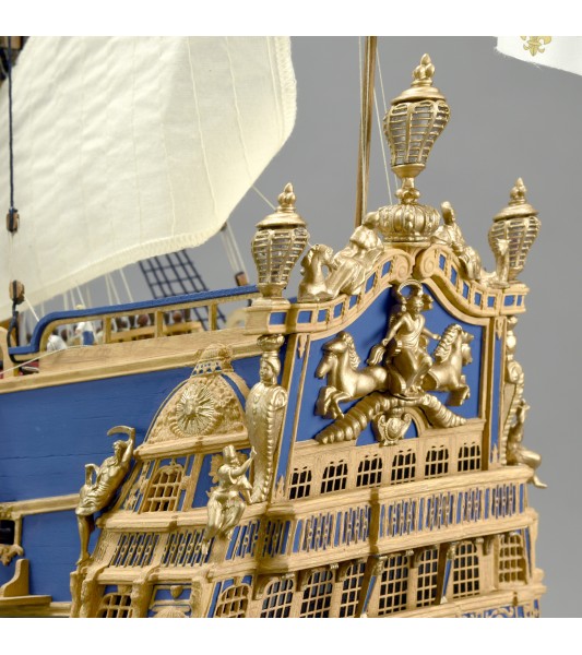 Navio de guerra Soleil Royal 1:72 Modelo em madeira