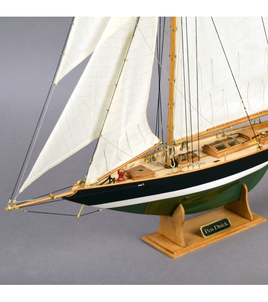 Pen Duick Cutter 1:28. Modello di nave in legno