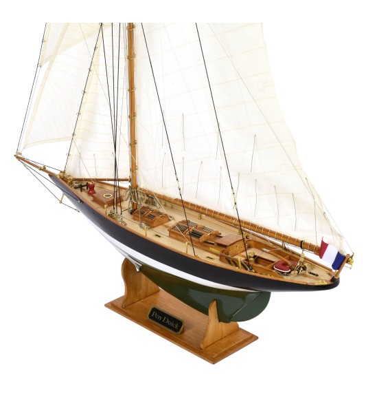 Pen Duick Cutter 1:28. Modelo de navio em madeira