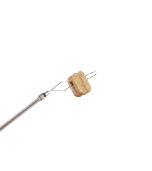 Set of 3 needle threaders