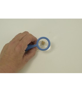 Precision Tweezers with Magnifying Glass 2