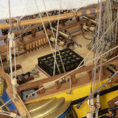 Navire de Ligne Santa Ana 1:84. Maquette de Bateau en Bois 20