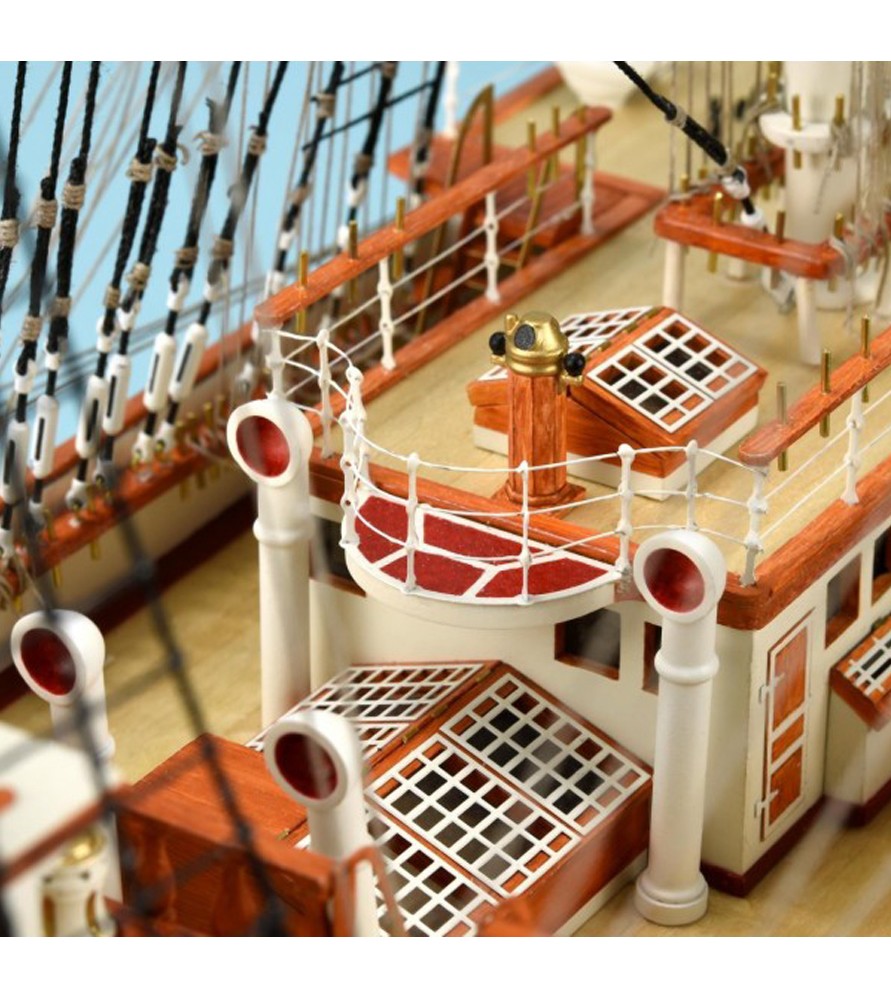 Navire-École Français Belem 1:75. Maquette...