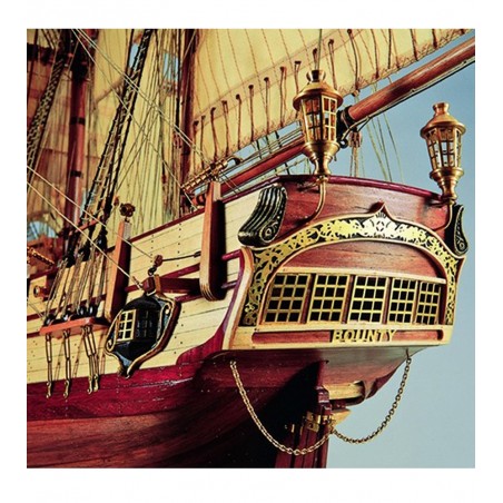 Koopvaardijschip HMS Bounty 1:48. Houten scheepsmodel 3