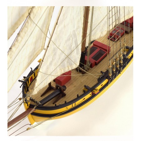 Maquette Bateau Bois. Cotre Corsaire Le Renard 1:50