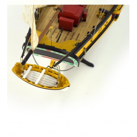 Maquette Bateau Bois. Cotre Corsaire Le Renard 1:50