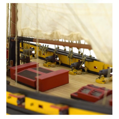 Maquette Bateau Bois. Cotre Corsaire Le Renard 1:50