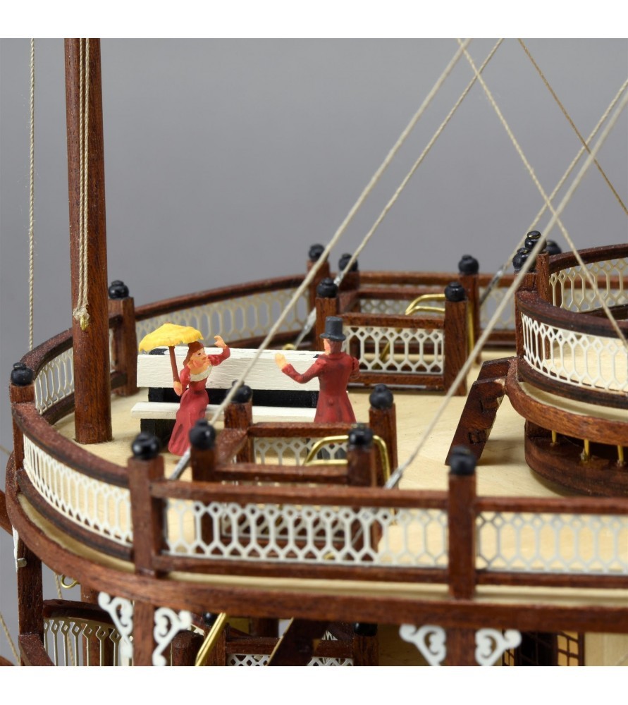 Modelo de barco a vapor em madeira. Rei do Mississipi 1:80 11