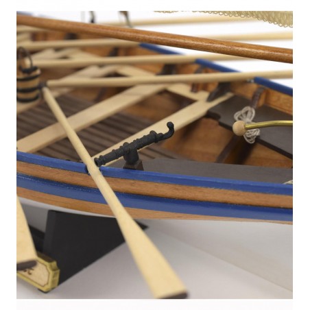 Canot HMS Bounty's (Jolly Boat) 1:25. Maquette Bateau en Bois 23