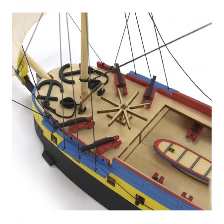 Easy Kit Fregat Hermione La Fayette 1:160. Houten modelschip met verf 9