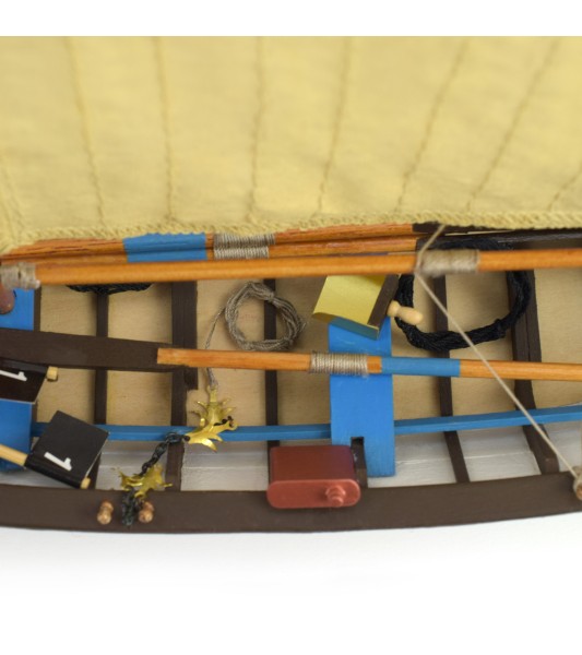 Doris Saint Malo 1:20. Maquette Bateau de Pêche en Bois