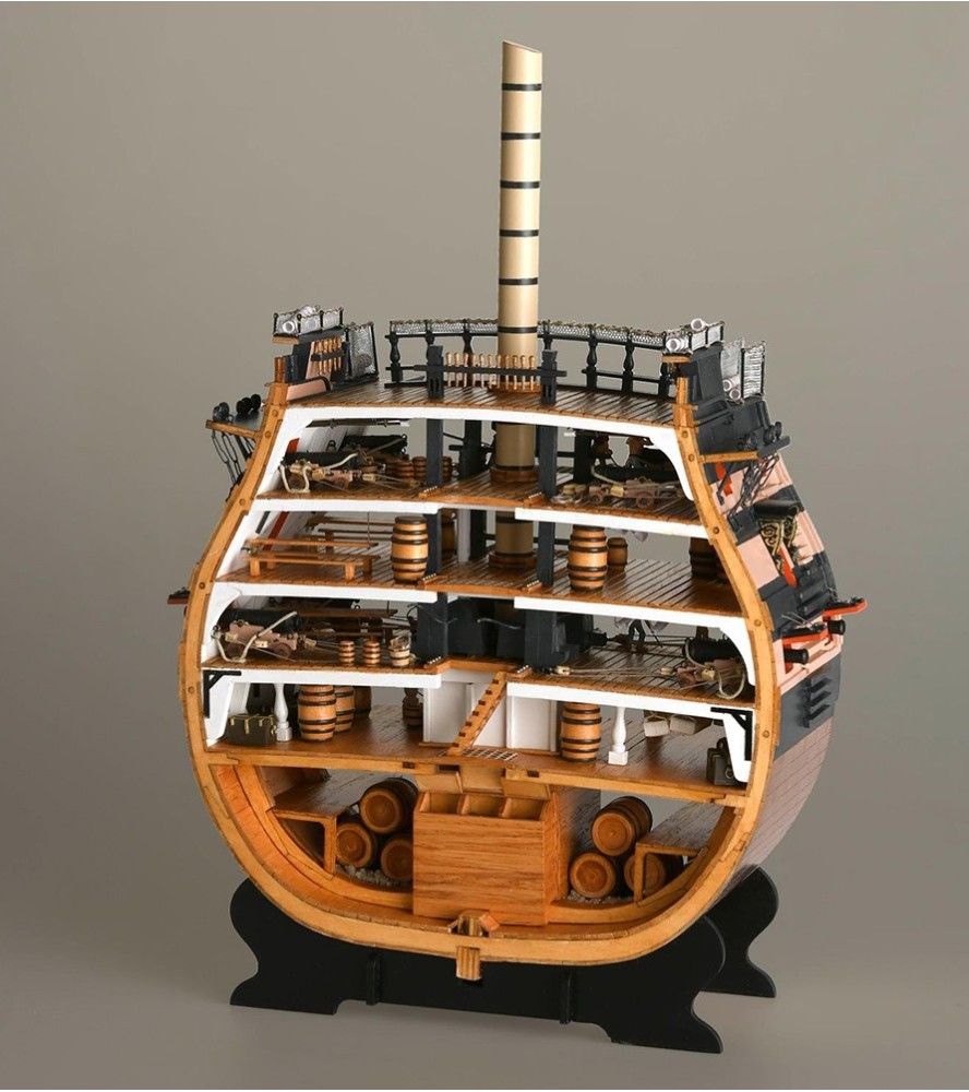 Secção HMS Victory 1:72. Modelo de navio em...