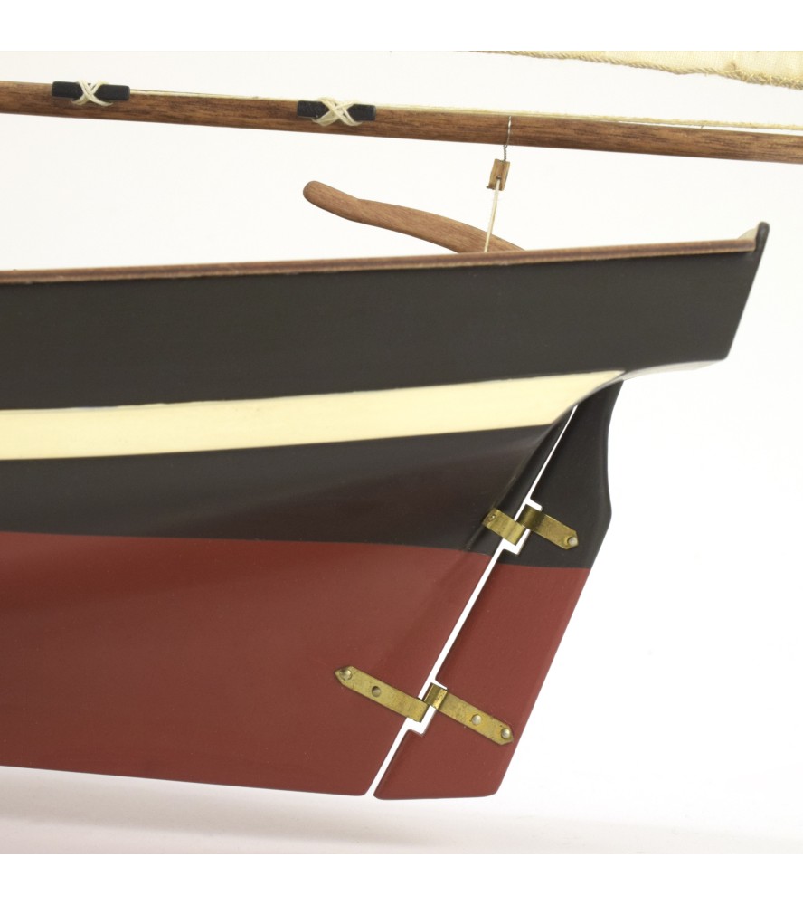 SWIFT - Maqueta de Barco Piloto en Madera 1:50