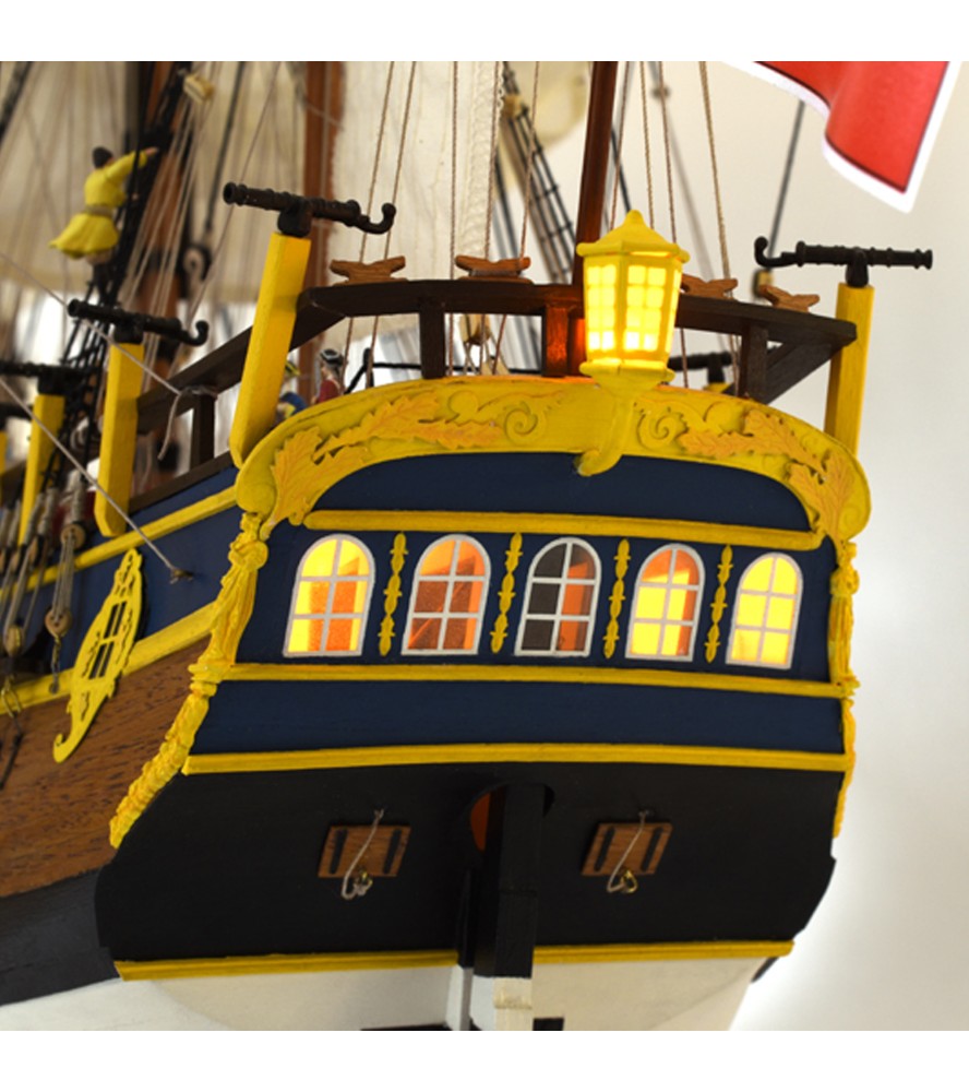 Skibet HMS Endeavour. 1:65 Modelskib i træ, sæt