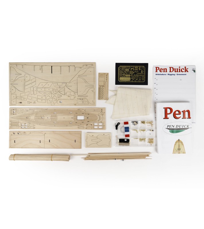 Pen Duick Cutter 1:28. Dřevěný model lodi 2