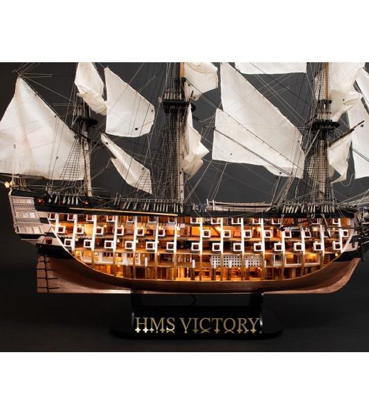 HMS VICTORY Trafalgar 1805 - Wersja ANATOMIA - Model drewniany w skali 1:84
