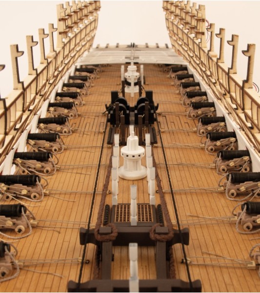 HMS VICTORY Trafalgar 1805 - Versione ANATOMIA - 1:84 - Modello in scala di legno