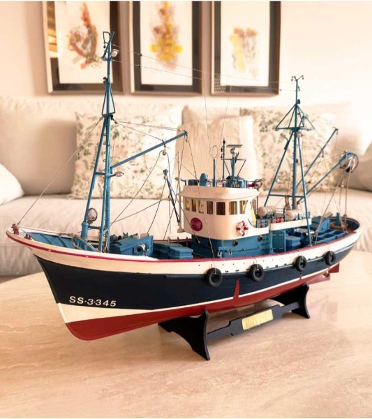 Nový Tuna Boat Marina II. stavebnice dřevěného modelu rybářské lodi v měřítku 1:50