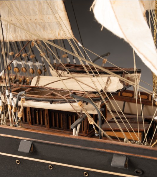 CUTTY SARK Tee-Clipper 1:84 Holzmodellschiff